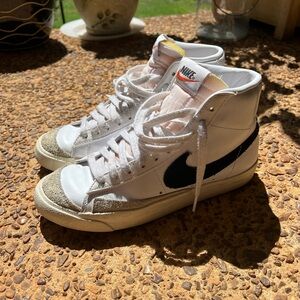 Nike blazer mid 77